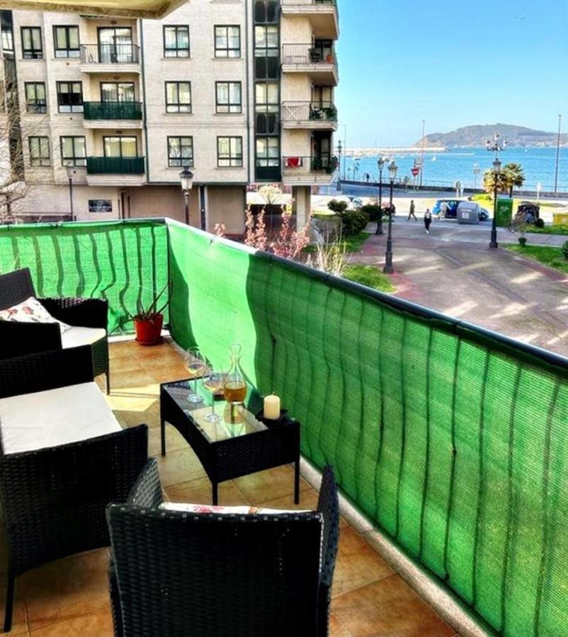 Holibai, Amiguinos, Amplia Vivienda Con Parking Al Lado De La Playa Apartment Baiona Luaran gambar